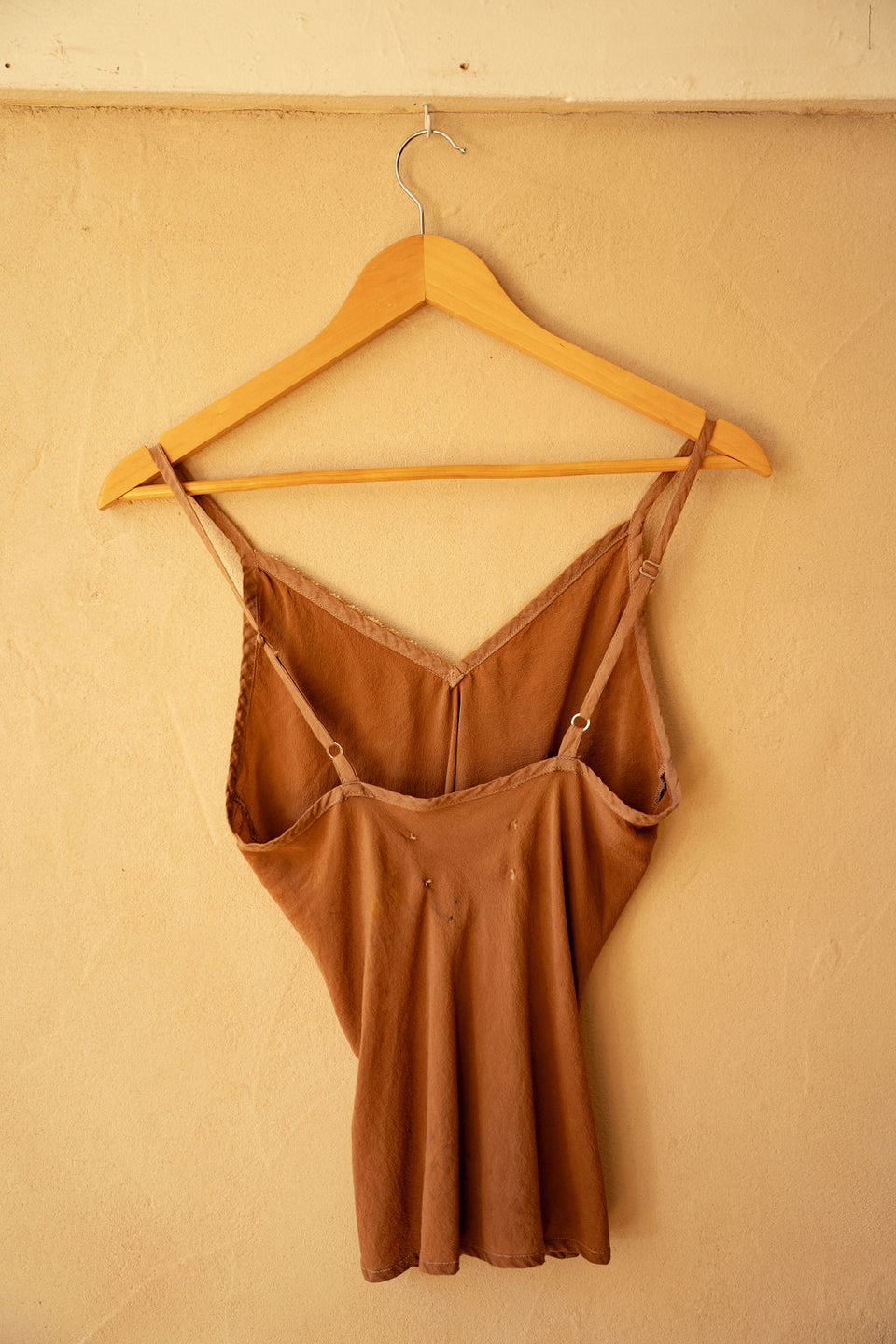 Cleo slip tank
