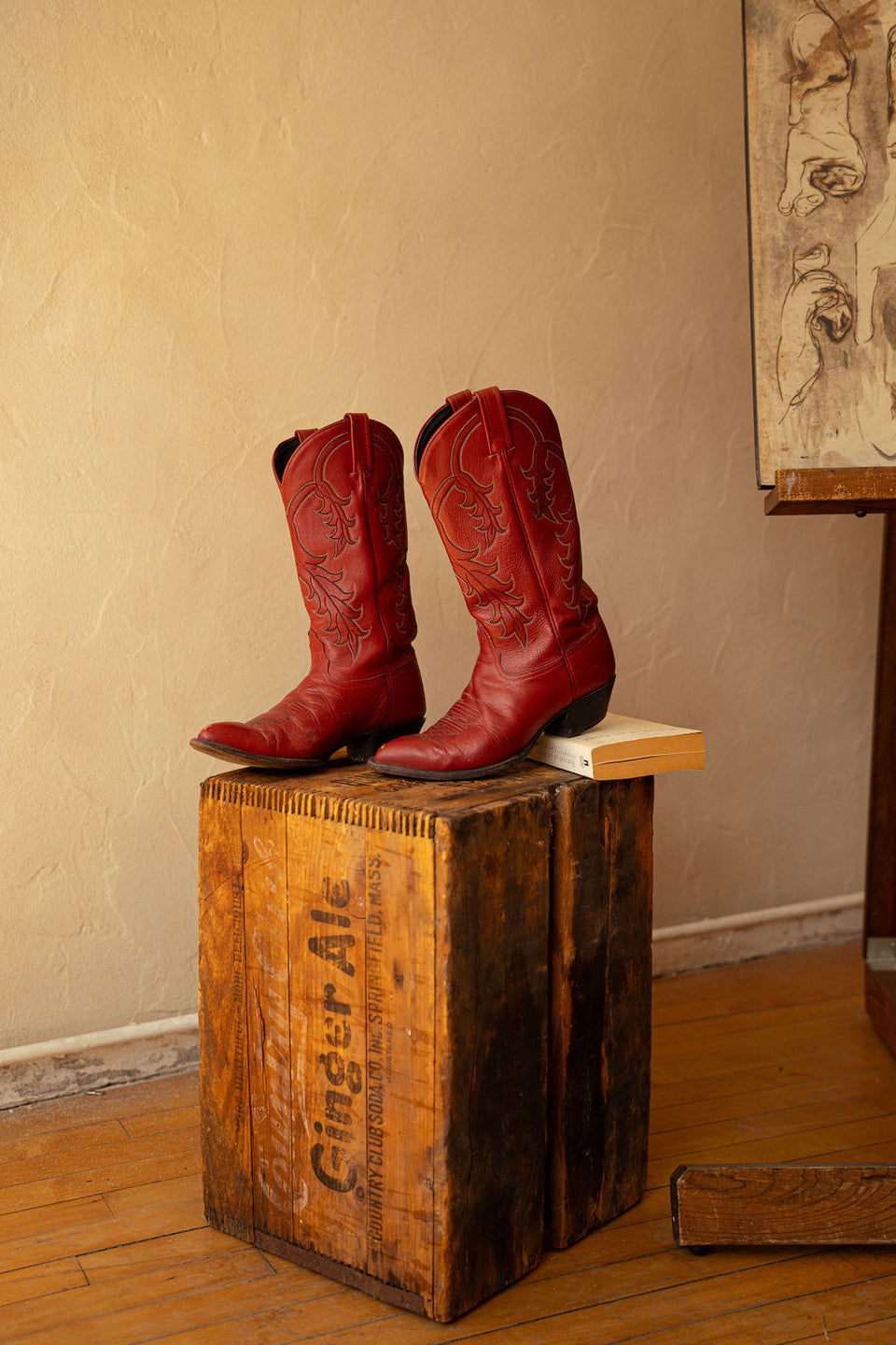 Vintage "red hot" Tony Lama boots size 8