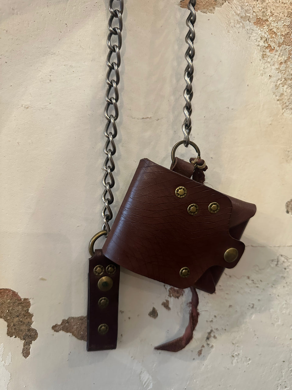 Wallet with Chain