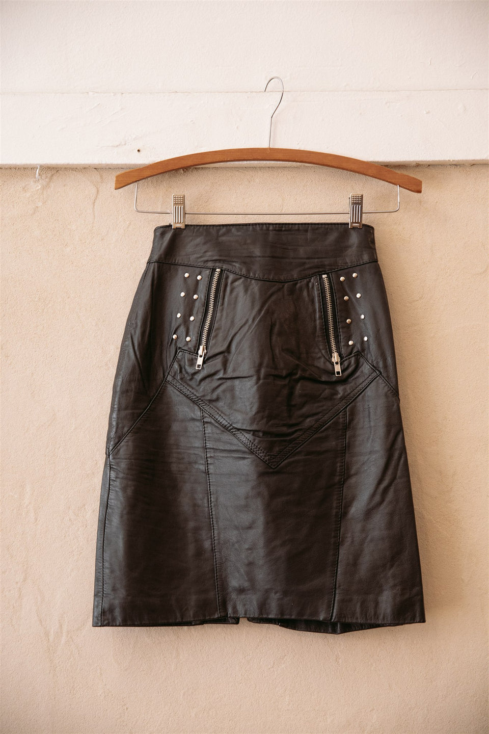 Leather studded skirt sexy black BZB